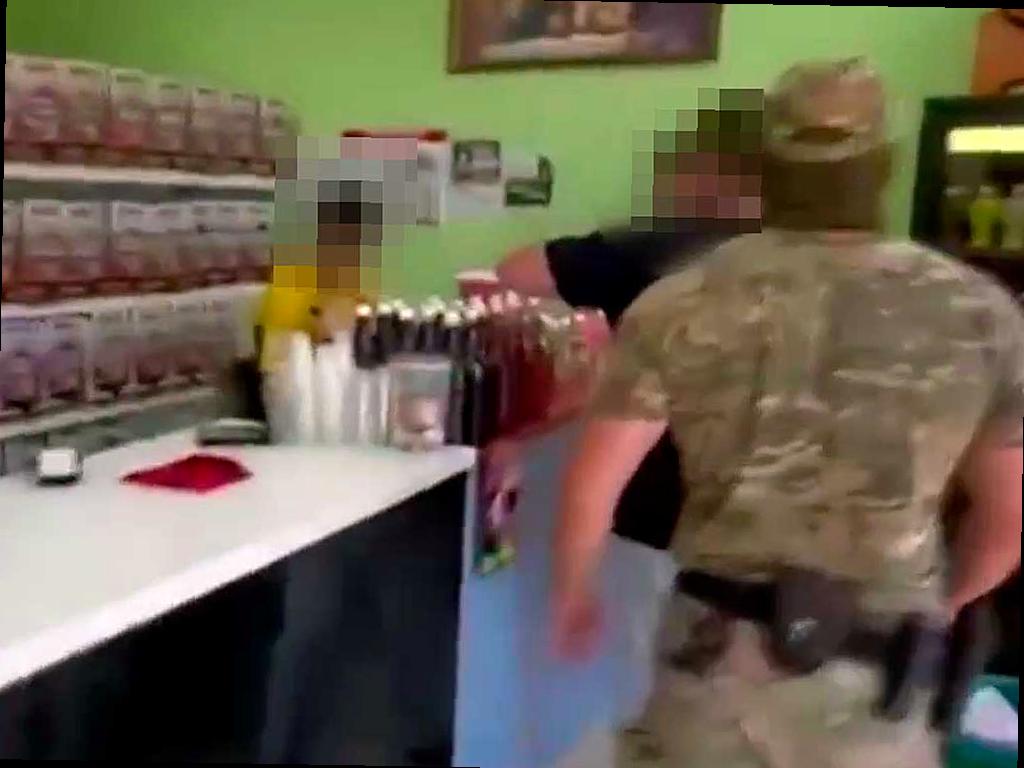 В Сочи изъяли 12 тонн контрафактного алкоголя