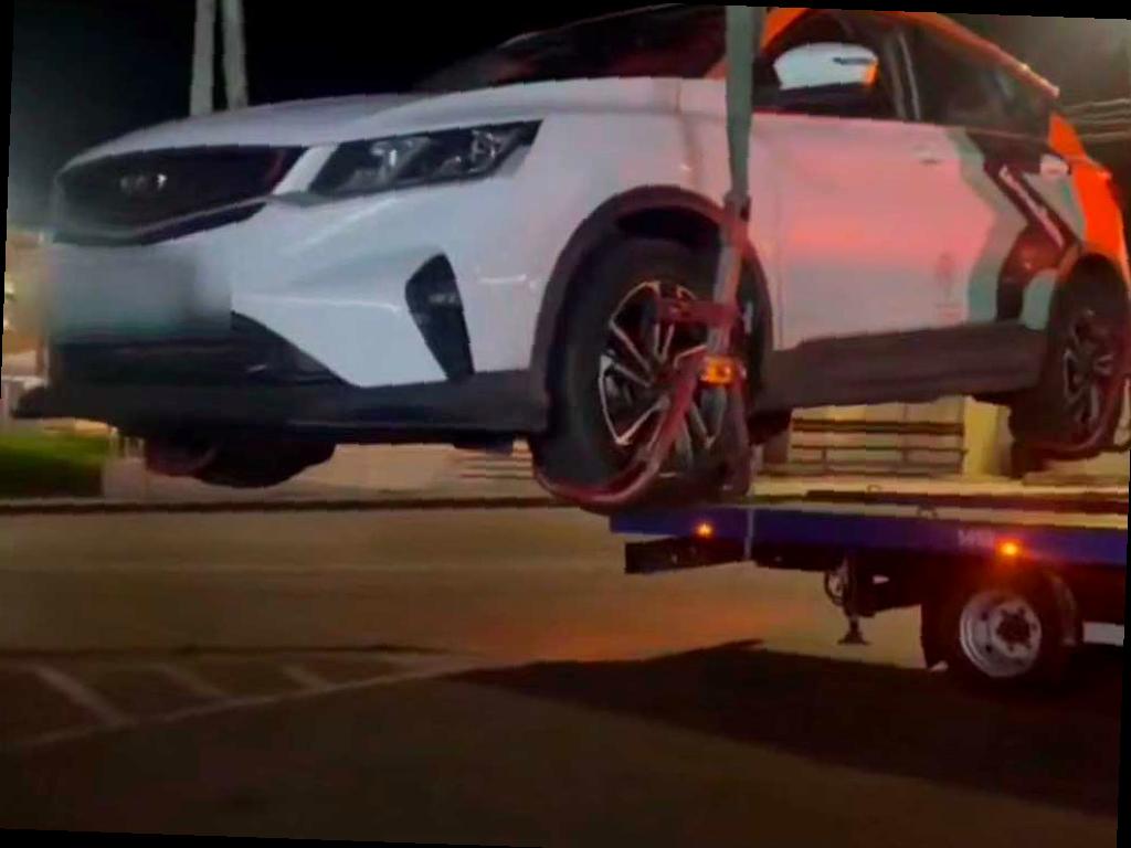 Гонка с полицией: пьяный водитель без прав задержан в ночном Сочи