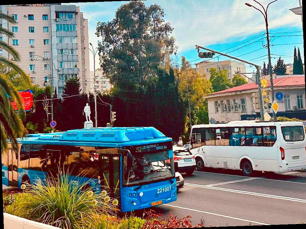 В Сочи ужесточат контроль за работой общественного транспорта