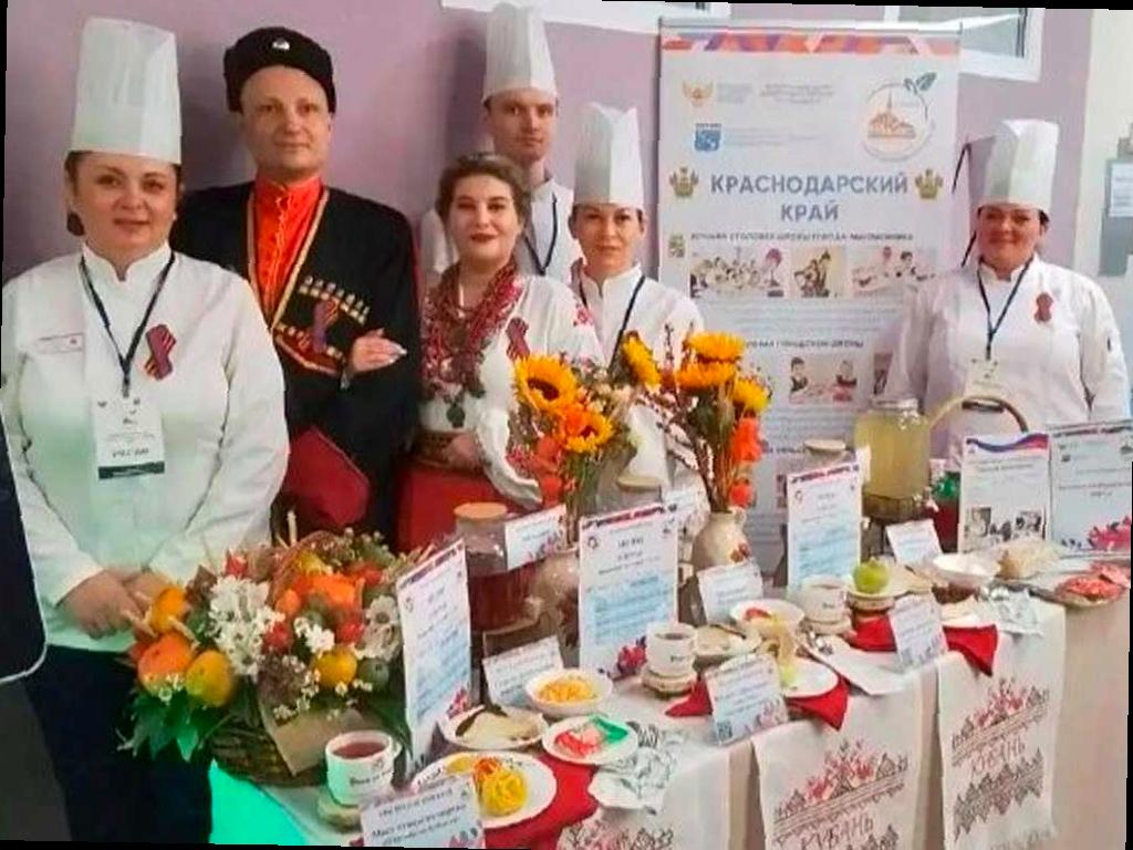 Сочинка из школьной столовой Сочи признана одной из лучших в стране