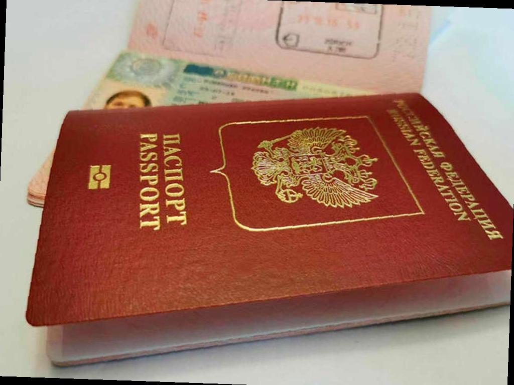 Россия временно прекратила выдачу паспортов РФ в Абхазии
