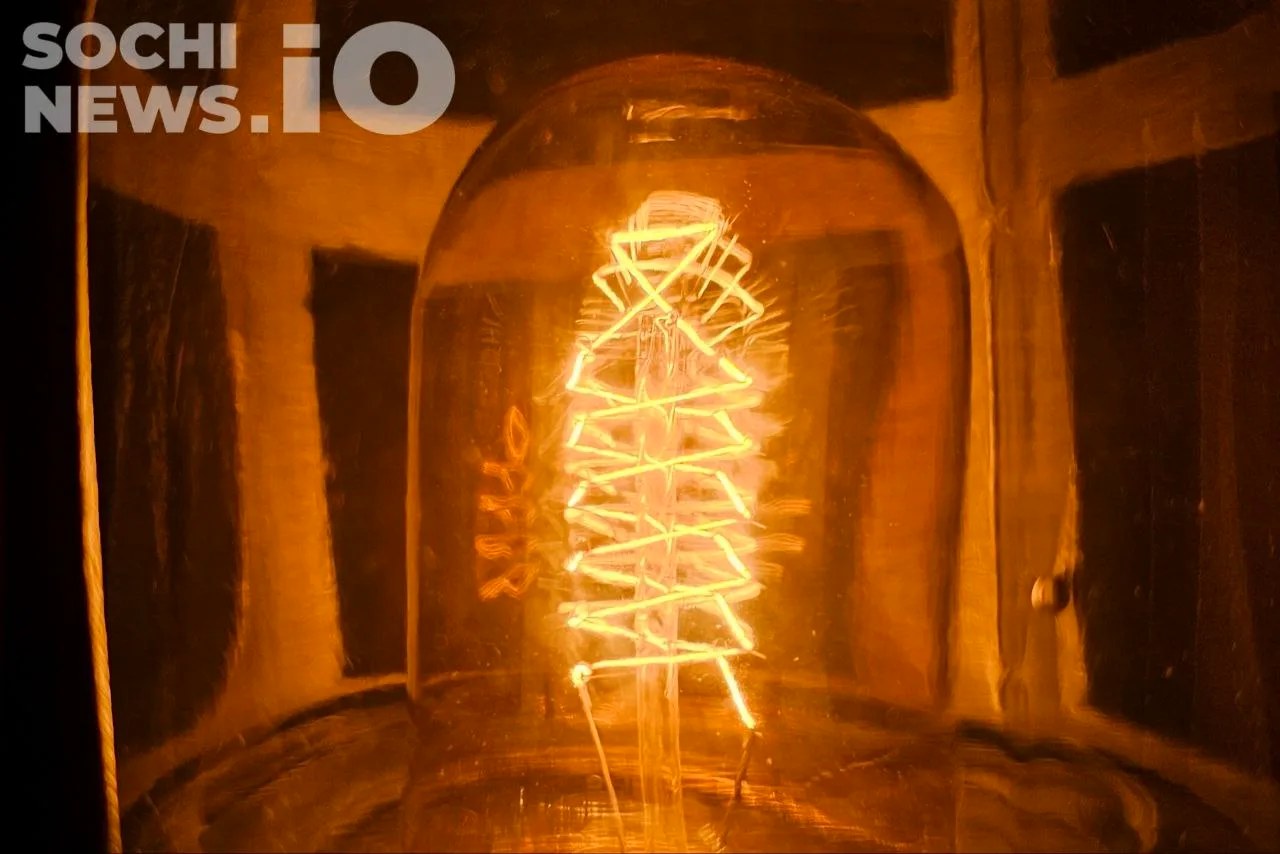 На ряде улиц Сочи возможны отключения электричества 25 марта