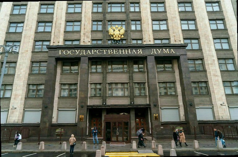 Госдума поддержала право женщин самостоятельно решать вопрос об аборте