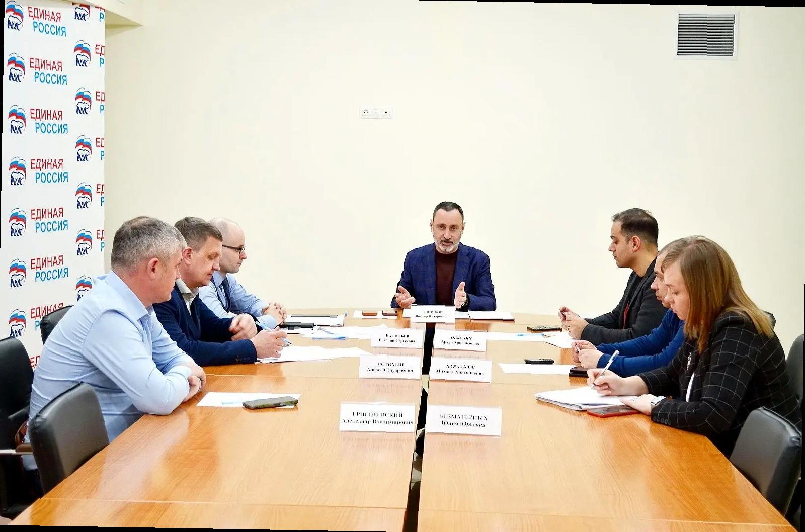 «Виктор Тепляков рассмотрел проблему оползня на улице Подгорная в Сочи»