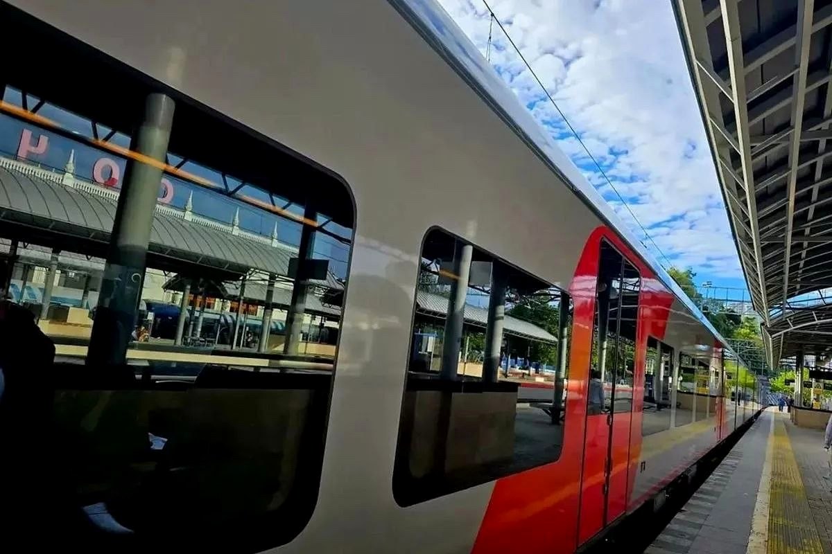 Девять новых электропоездов будут запущены в Краснодарском крае до конца 2026 года